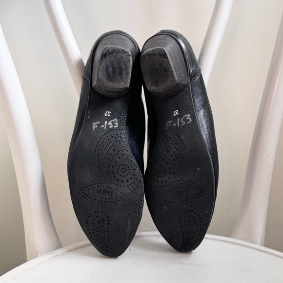 Lace Up Granny Pumps size 37 by Fidji - Picture 4 of 4